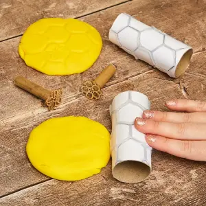 Honeycomb Dough Roller & Stampers